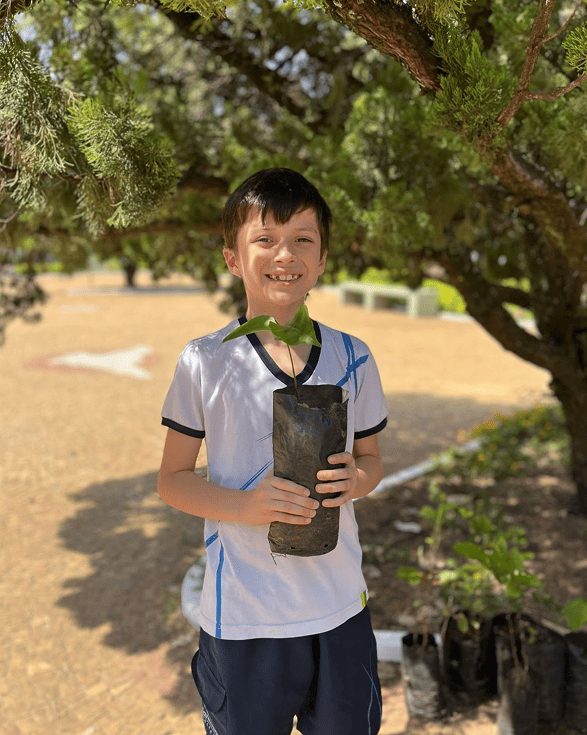 WhatsApp Image 2025-04-14 at 12.45.44